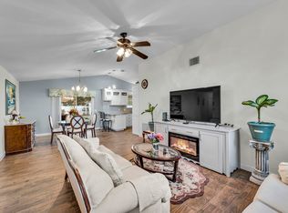 988 SW Whittier Ter, Port Saint Lucie, FL 34953