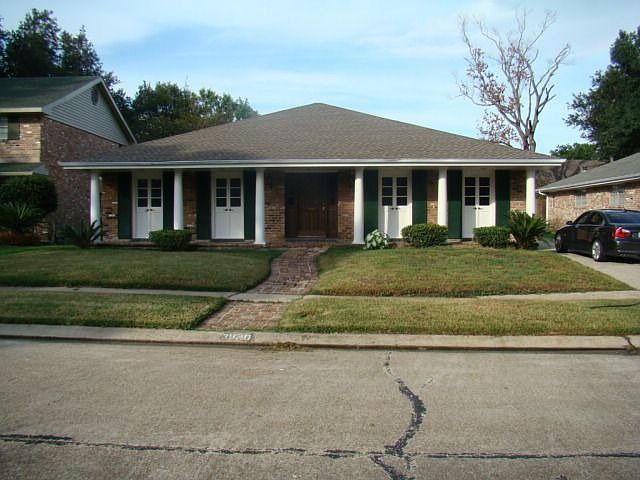 1st image of 3920 Mimosa Dr