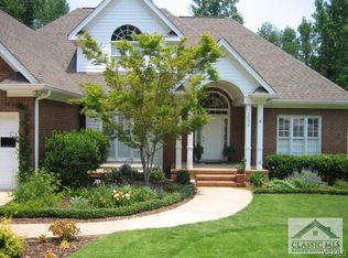 1034 Overlook Dr, Bogart, GA 30622