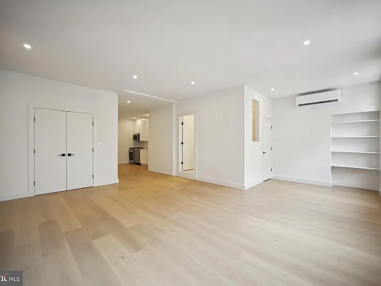 1329 Connecticut Ave NW #201 — Photo 7