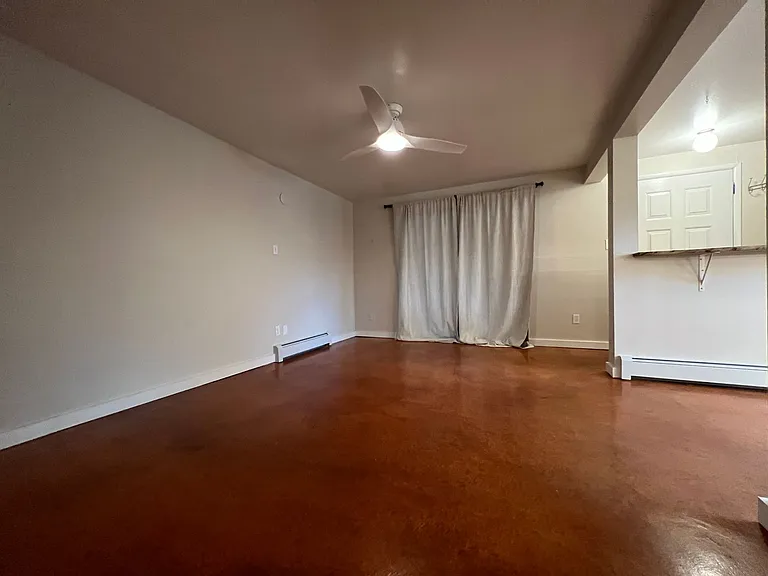 625 Pearl St #1 — Photo 12