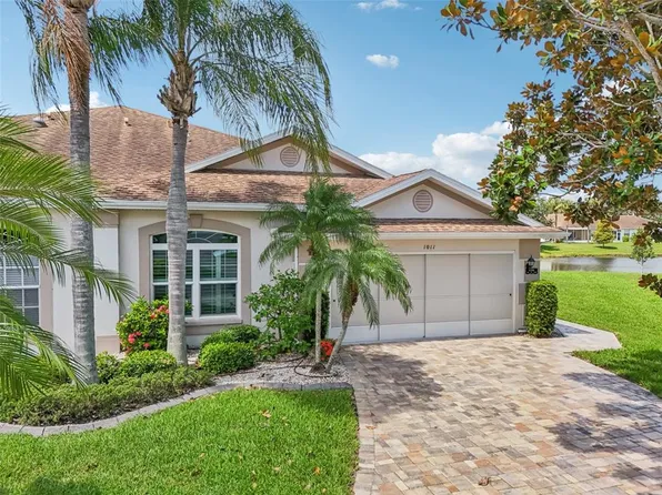 1011 Otter Mill Way, Sun City Center, FL 33573