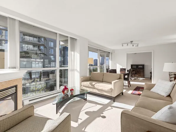 1425 W 6th Ave #611, Vancouver, BC V6H 4G5