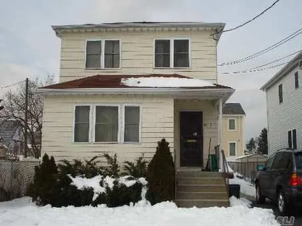 19415 110th Ave, Saint Albans, NY 11412