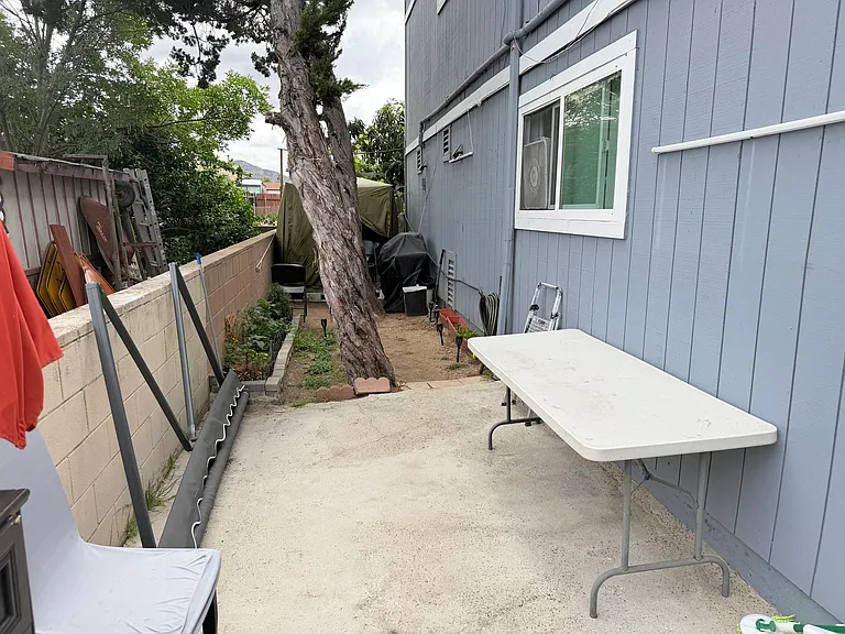 1260 E Washington Ave #5 — Photo 12