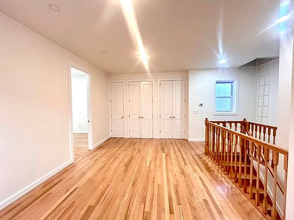 5th image of 537 E 5th St #1R