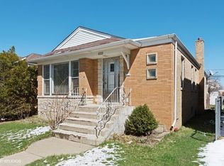 6221 N Springfield Ave, Chicago, IL 60659