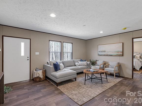 4th image of 585 Oneal Rd