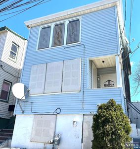 481 Rosa Parks Blvd, Paterson, NJ, 07501
