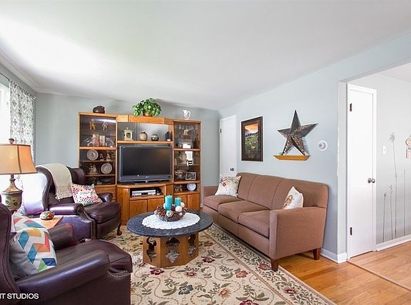 2nd image of 11219 S Kedzie Ave