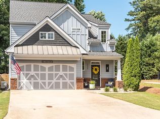 220 Ascott Ln, Woodstock, GA 30189