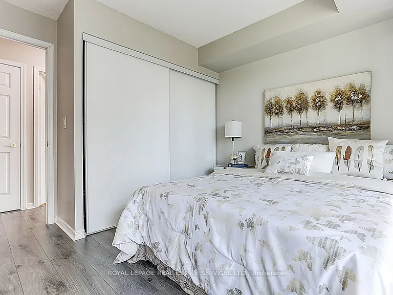 5500 Yonge St #808 — Photo 18