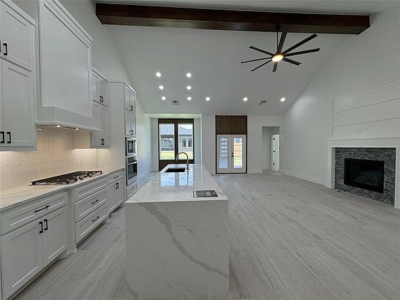 4th image of 8013 NW 151st Cir