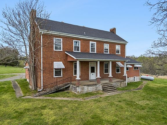 3rd image of 857 Davenport Rd