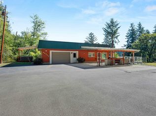 94320 20th Ln, Coos Bay, OR 97420