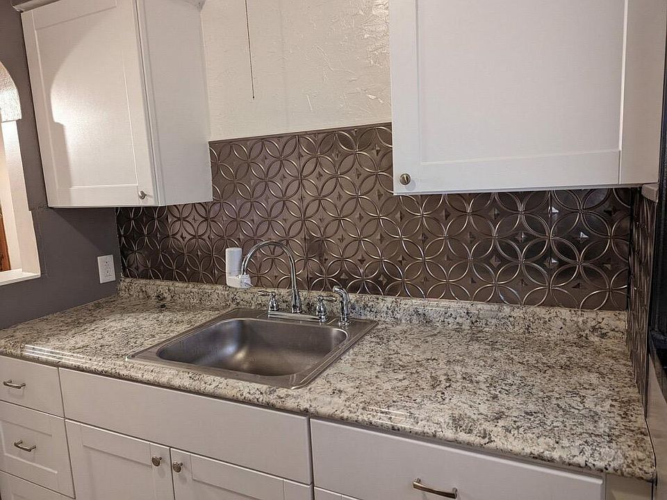 1st image of 3989 Meramec St APT 1