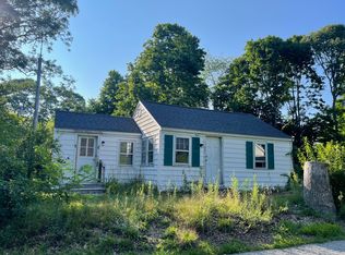 78 Lovers Ln, Harwich, MA 02645