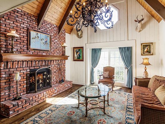 3rd image of 28291 Arbon Ln