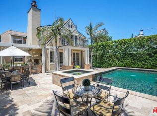 552 S Bronson Ave, Los Angeles, CA 90020