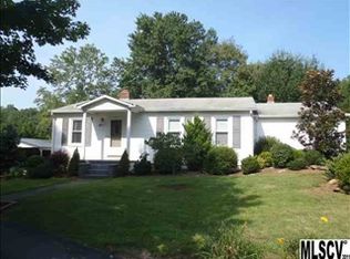 421 Abington Rd, Lenoir, NC 28645