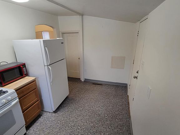 4th image of 1616 2nd Ave S