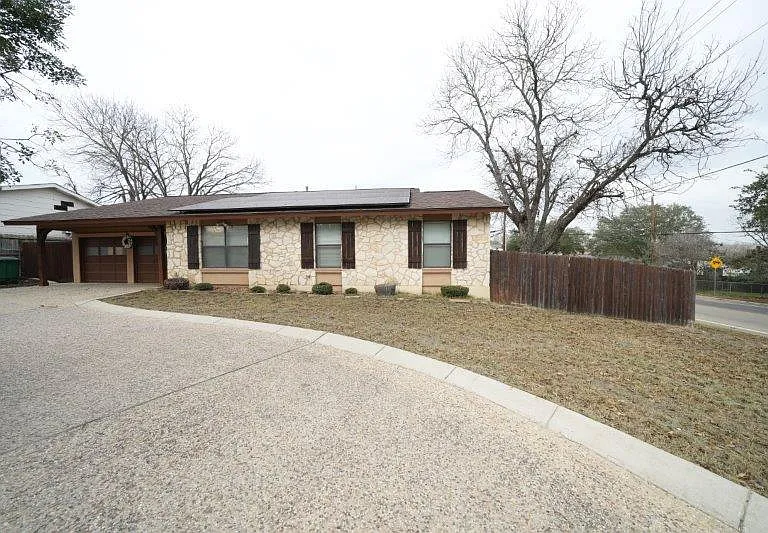 383 Gayle Ave — Photo 27