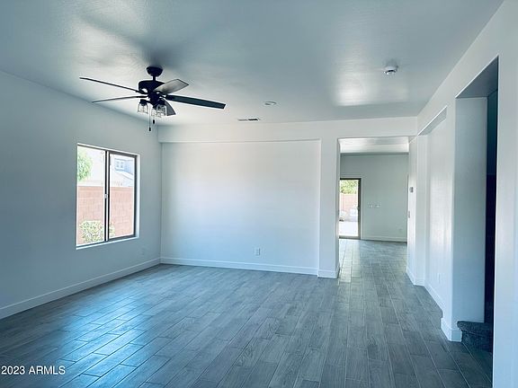 4th image of 30199 W CRITTENDEN Lane