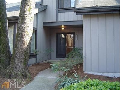 3rd image of 2982 Balearic Dr SE