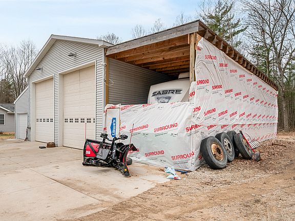4th image of 19117 Joslin Cir