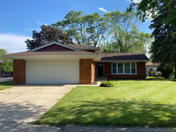 33 E 159th St, South Holland, IL 60473