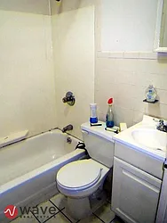 Rented by Wave Real Estate Group