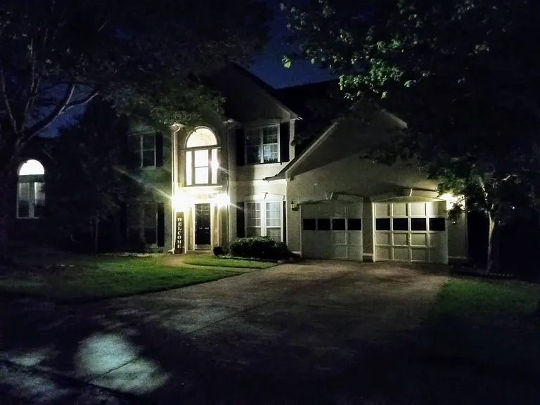 1467 Chamirey Dr SW — Photo 3