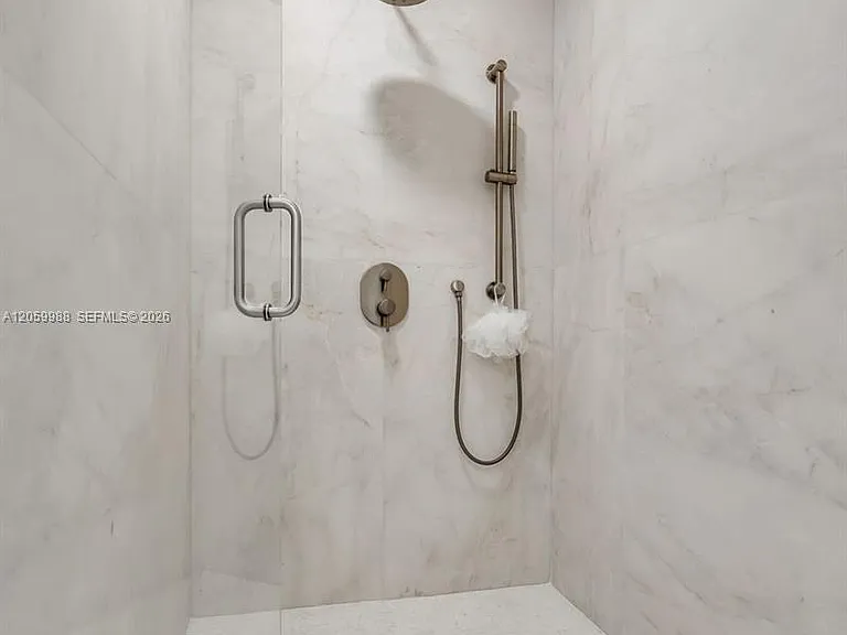 92 SW 3rd St #5204 — Photo 21