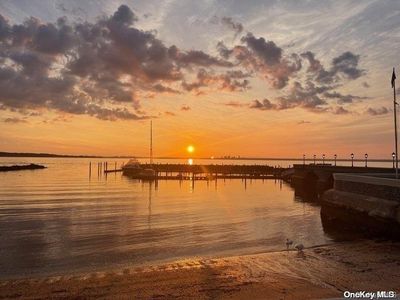 52 Pembroke Drive, Glen Cove, NY, 11542