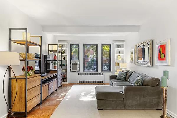 1st image of 55 Park Ter E APT B24