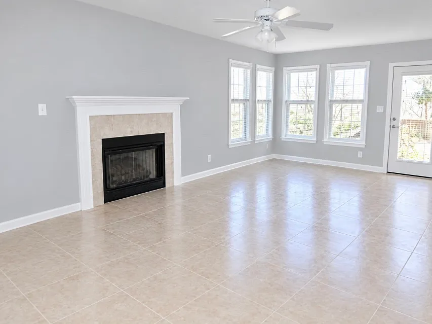 2 bed, 1150 sqft, $2,000 — Photo 4
