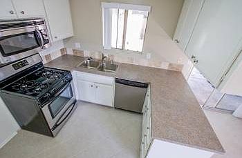 2nd image of 333 Portland Cir