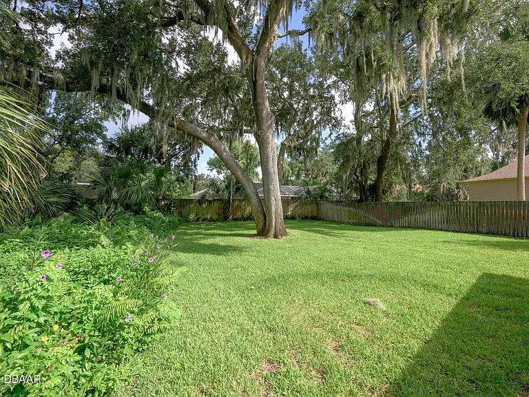 6118 Del Rio Dr — Photo 14