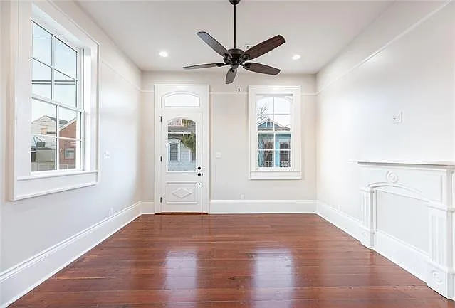 2 bed, 1.5 bath, 1147 sqft, $2,000 — Photo 2