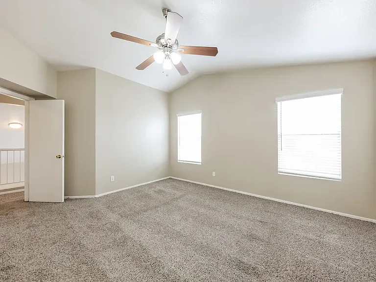 9034 W Alice Ave — Photo 2
