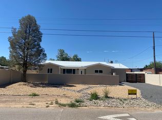 646 Muscatel Ave NE, Albuquerque, NM 87107