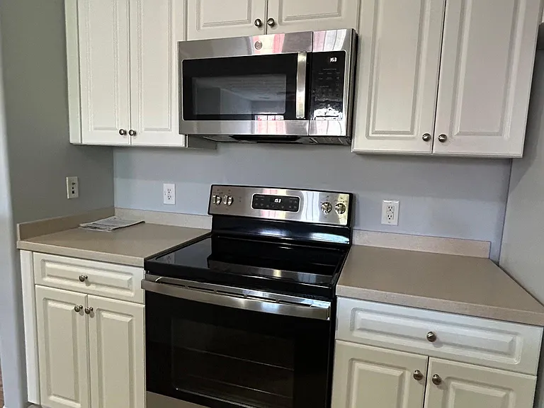 304 Troon Ct — Photo 4