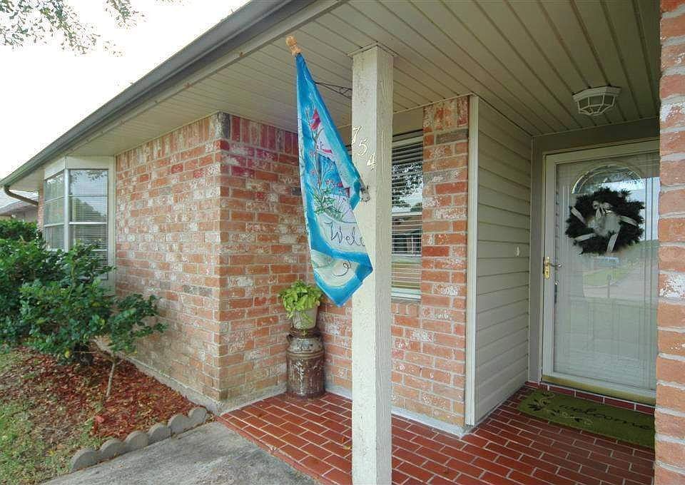 2nd image of 754 Voyager Dr