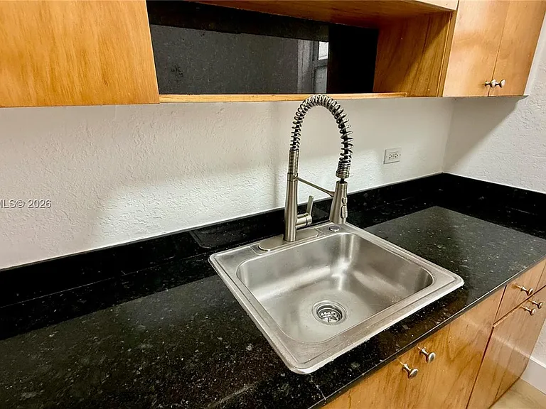 7334 Harding Ave #3 — Photo 9