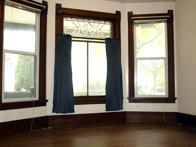 1935 University Ave #1 — Photo 8