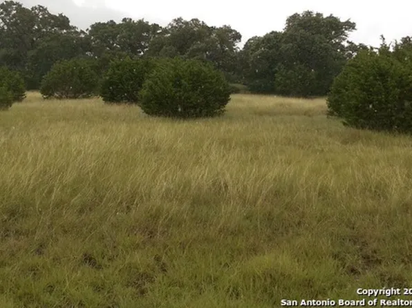 126 Liberty Bell Ln, Fischer, TX 78623