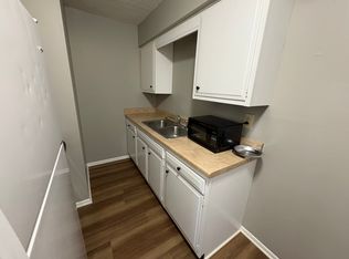 200 W Bluff St #C3, East Peoria, IL 61611