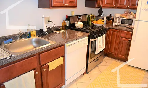 140 Kenrick St Photo 1