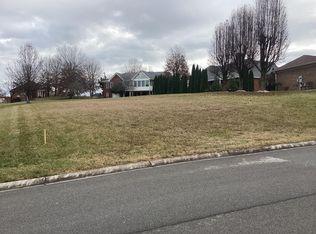 2374 Rosemeade Dr, Morristown, TN 37814