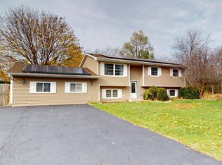 42314 N Thorpe Ave, Zion, IL 60099